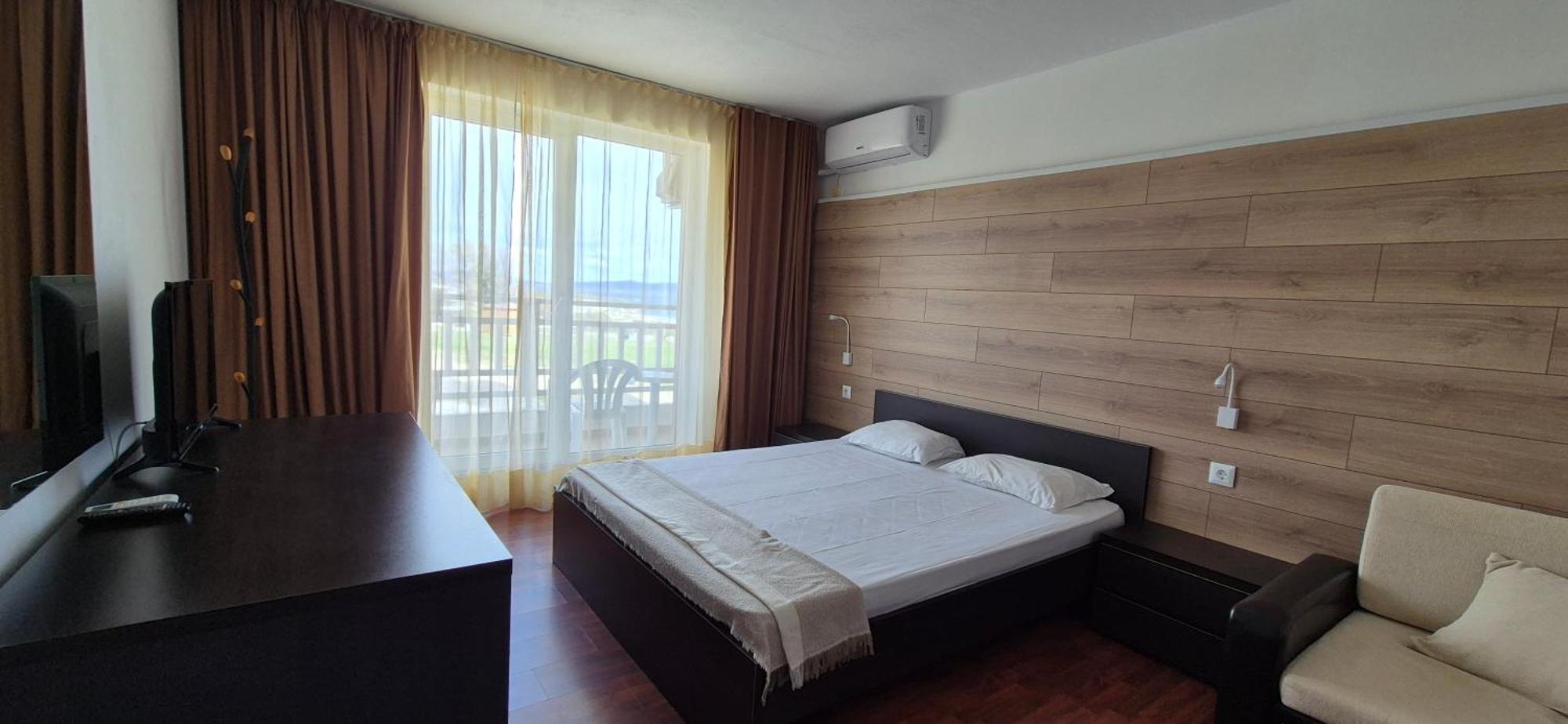 Guest House Compass لوزينيتس المظهر الخارجي الصورة