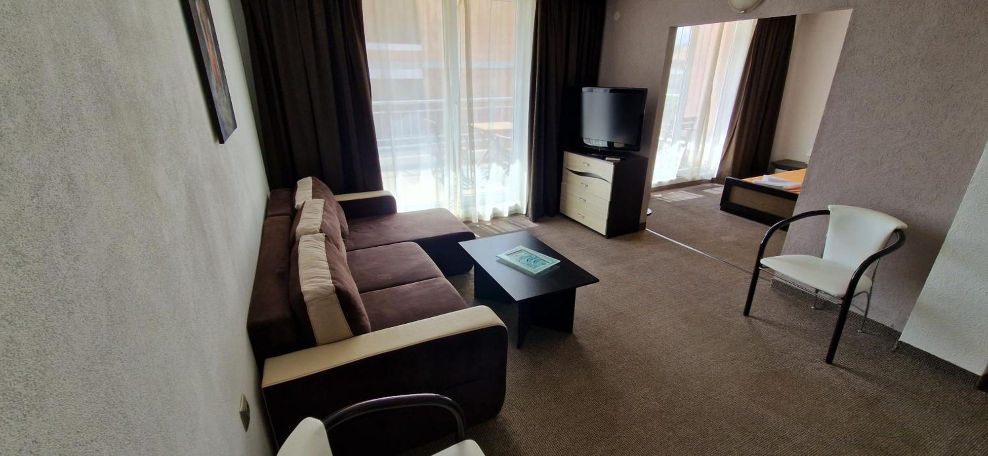 Guest House Compass لوزينيتس المظهر الخارجي الصورة