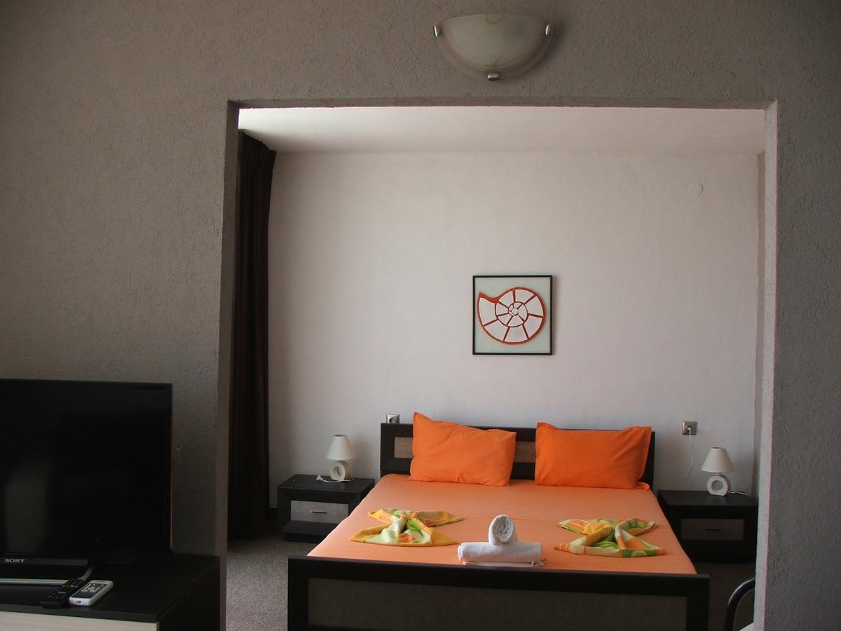 Guest House Compass لوزينيتس المظهر الخارجي الصورة